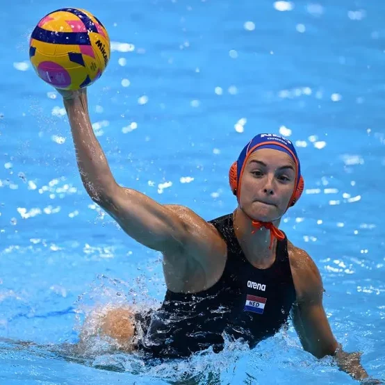 women water polo
